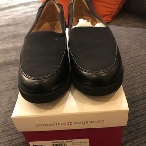 Naturalized leather/fabric shoe